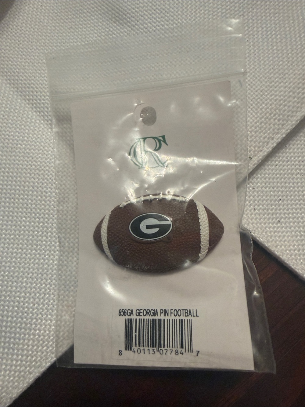Georgia Bulldogs Football Pin - Brown/White/Green